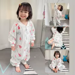 Saco de dormir para bebé con piernas separadas – Elefante rojo