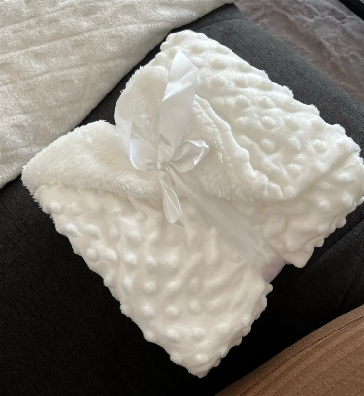 Detalle del bordado personalizado con nombre