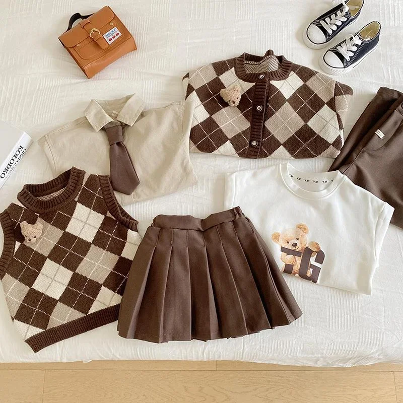 Conjunto de punto otoñal para bebé niña con cárdigan a cuadros - imagen 3