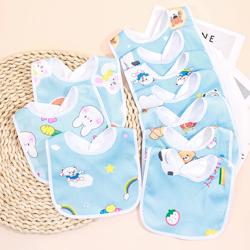 Detalle del diseño bandana impermeable y estampado infantil