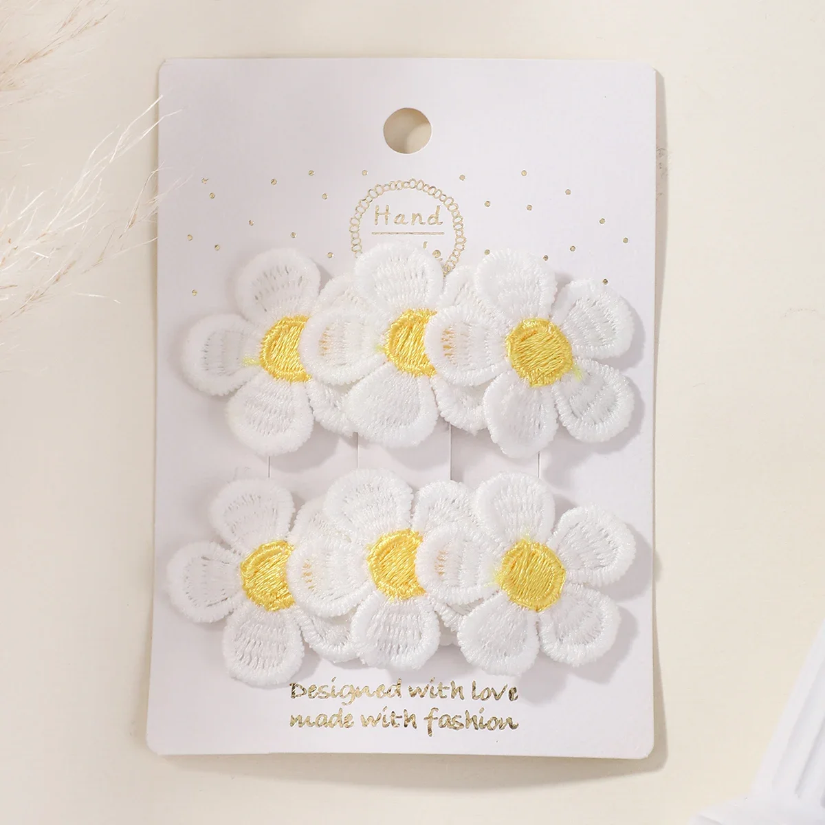 Pinzas para el cabello con flores bordadas y horquillas a presión - imagen 2