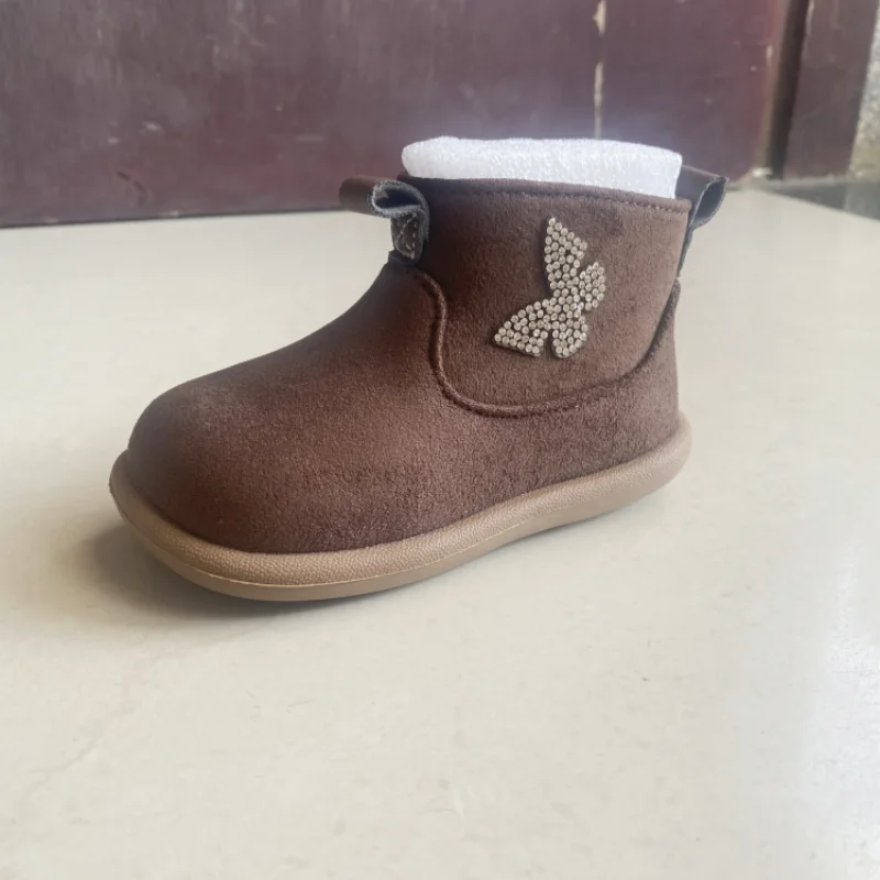 Botas de nieve en gamuza para niñas con lazo pedrería suela goma - imagen 5