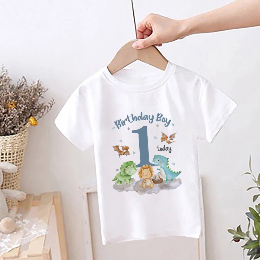 Camiseta dinosaurio detalle del estampado