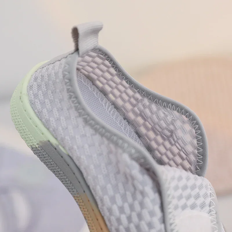 Zapatillas de malla antideslizantes de fondo suave de verano para niños - imagen 2
