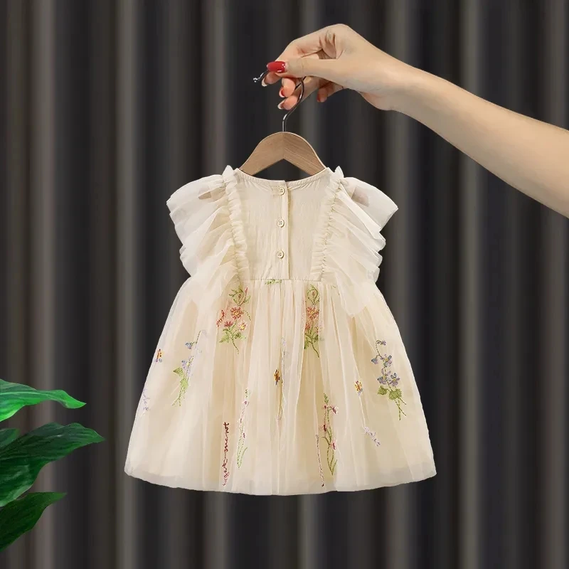 Departamento Mori vestido de tul con bordado floral para niña - imagen 2