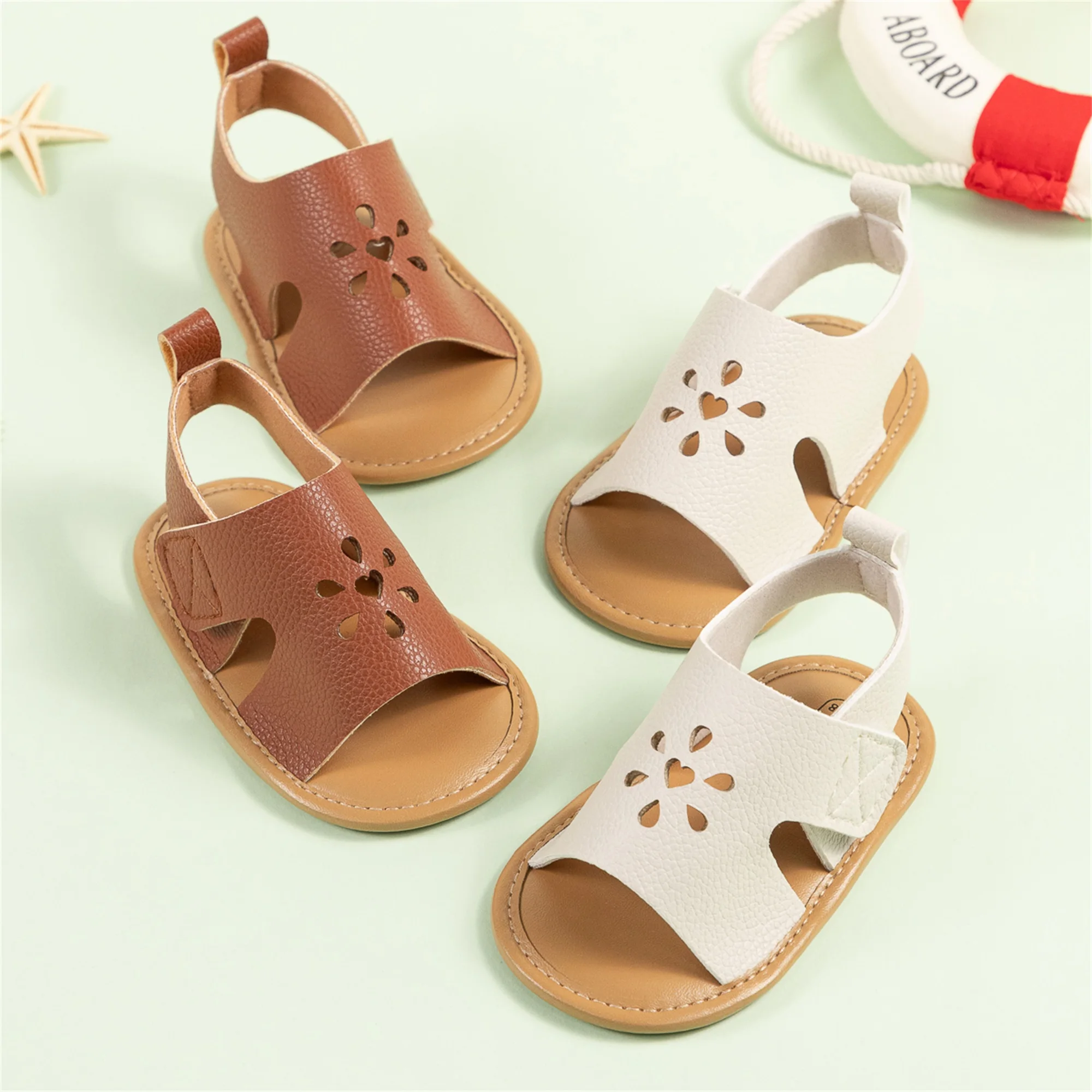 Detalle suela suave y material PU