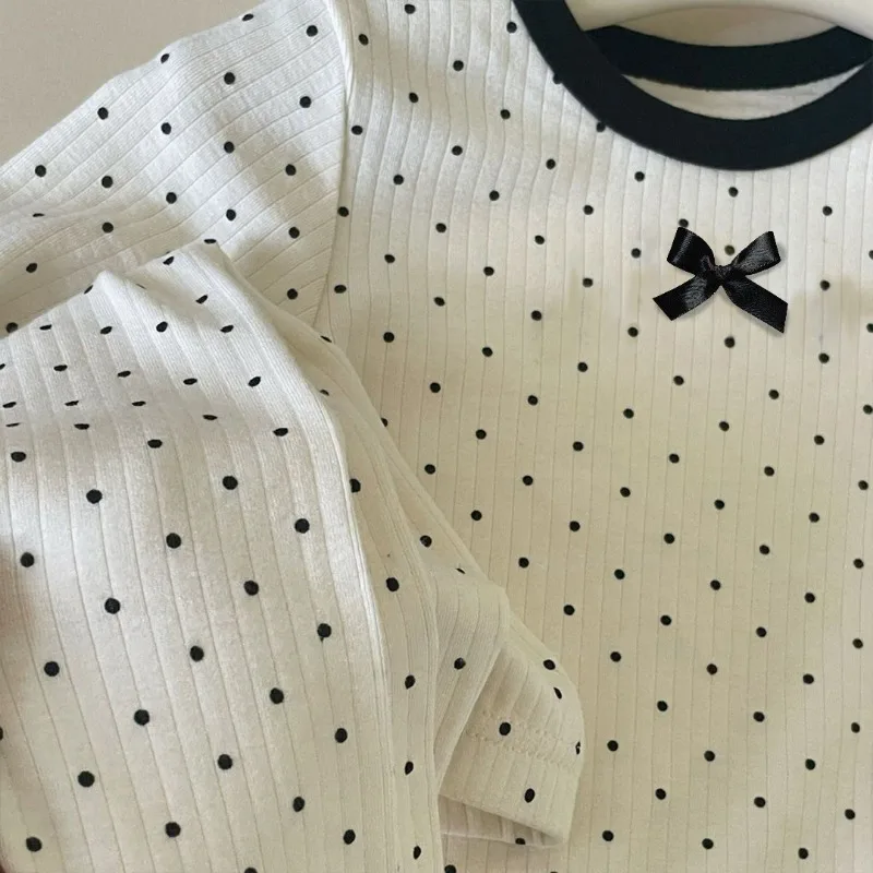 Pijama infantil de algodón suave coreano con lazo puntos negros