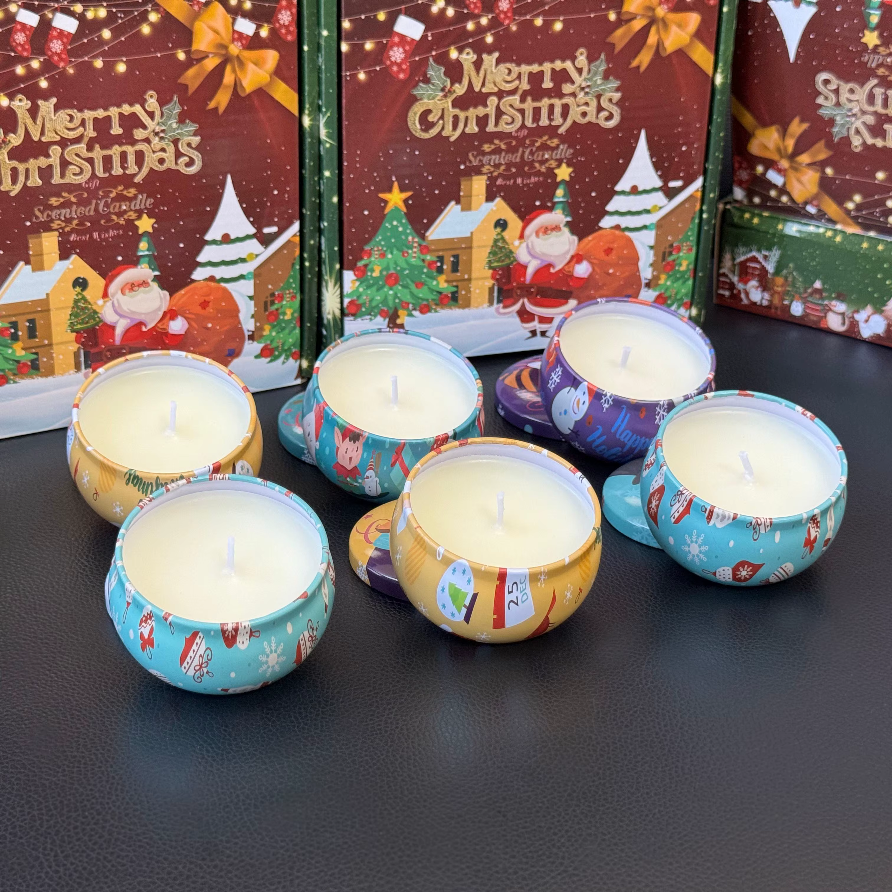 Velas aromáticas con cera de soja y adornos navideños - imagen 4