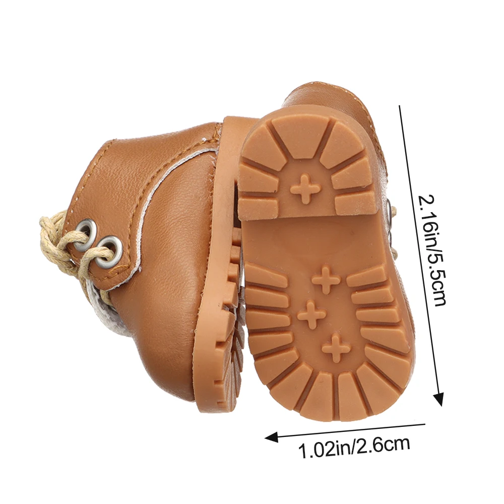 Zapatos de tela brillante para muñeca en varios colores