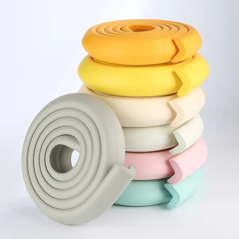 Protector de esquinas y bordes para muebles de bebé