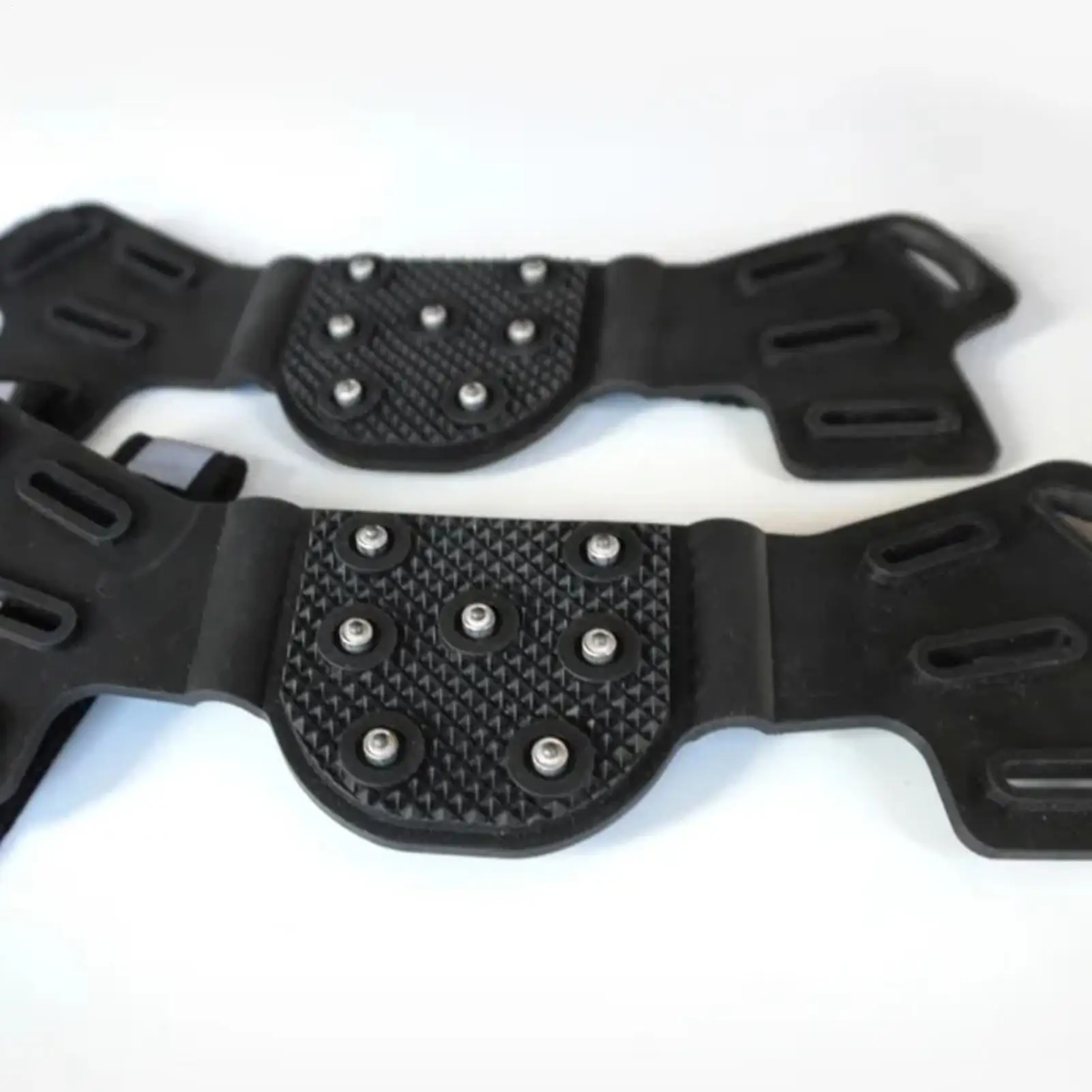 Crampones de hielo antideslizantes ajustables para zapatos con picos