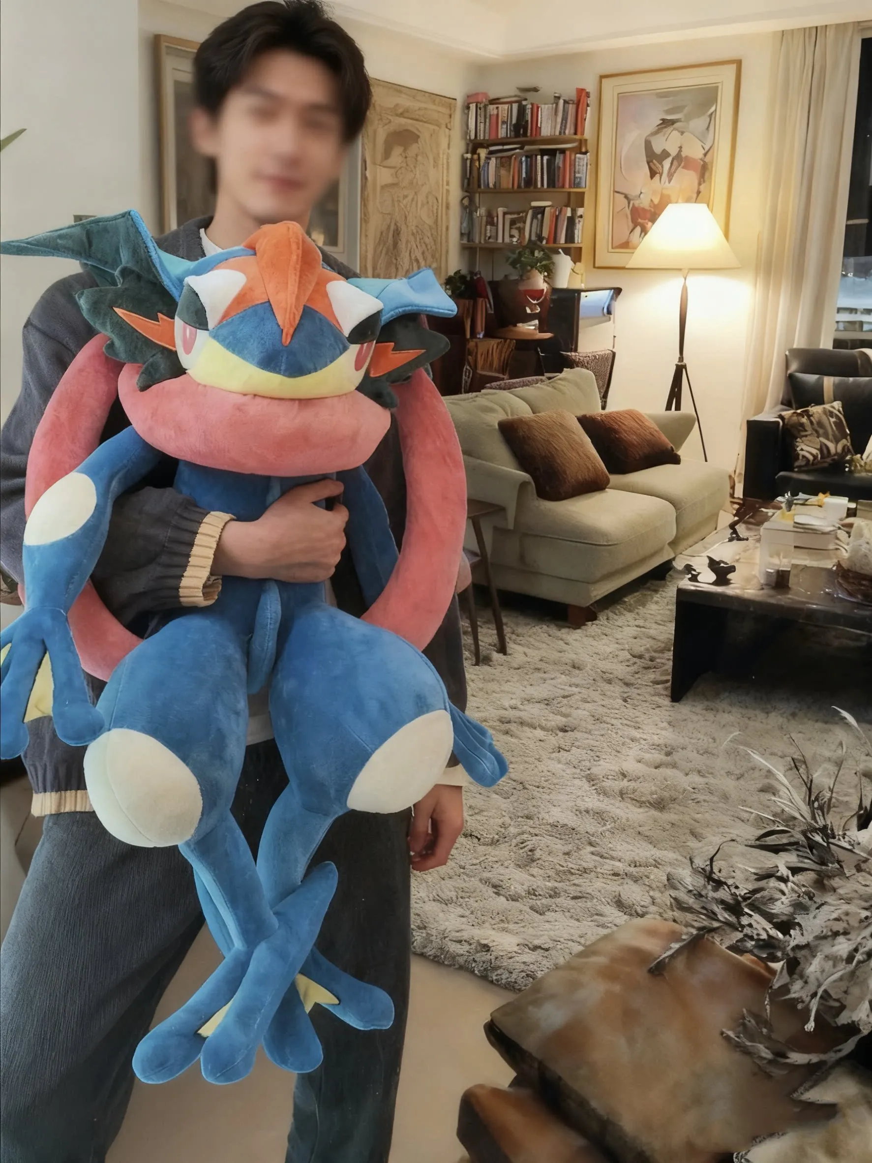 Peluche de Pokémon grande de Greninja y Jirachi