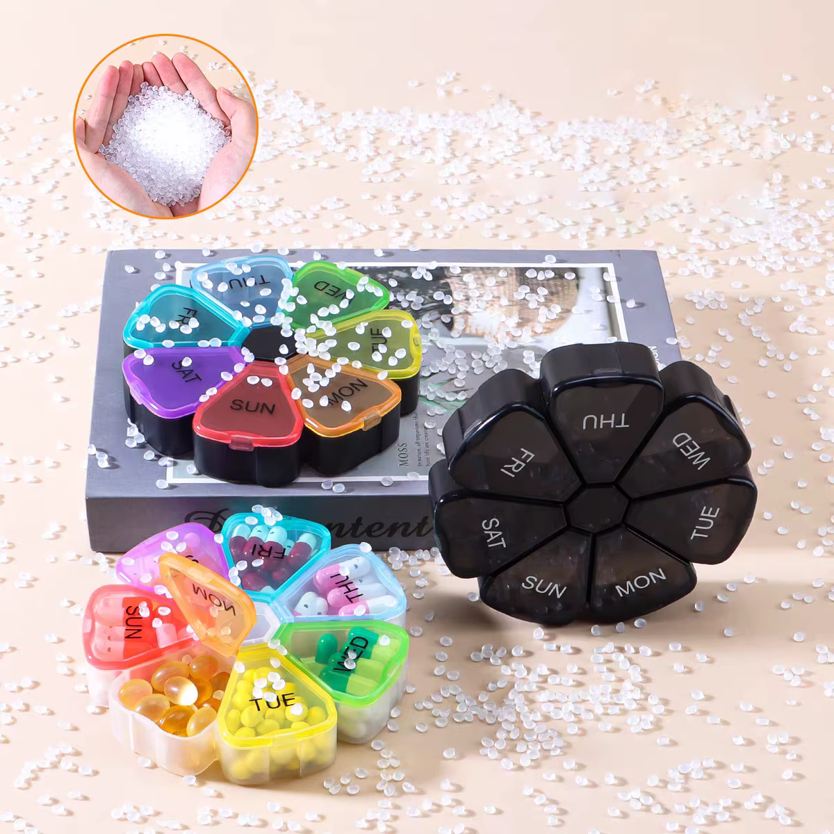Caja con diseño decorativo arcoíris y flores