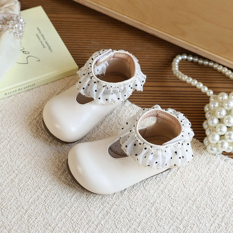 Zapatos de cuero retro para niña – Estilo princesa con puntos - imagen 4