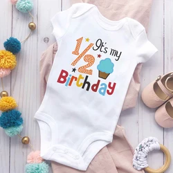 Pelele infantil manga corta – Estampado pastel para bebé