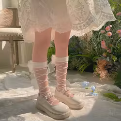 Calcetines Retro con lazo a rayas para niña - Transpirables en blanco y negro