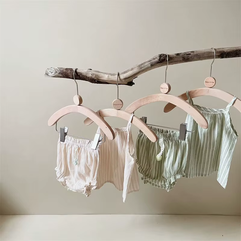 Conjunto de ropa para bebé con camisola a rayas