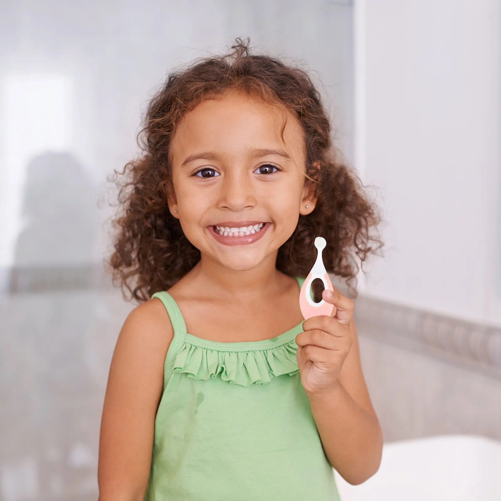 Cepillo de dientes entrenamiento para bebés, cabezal compacto - imagen 4