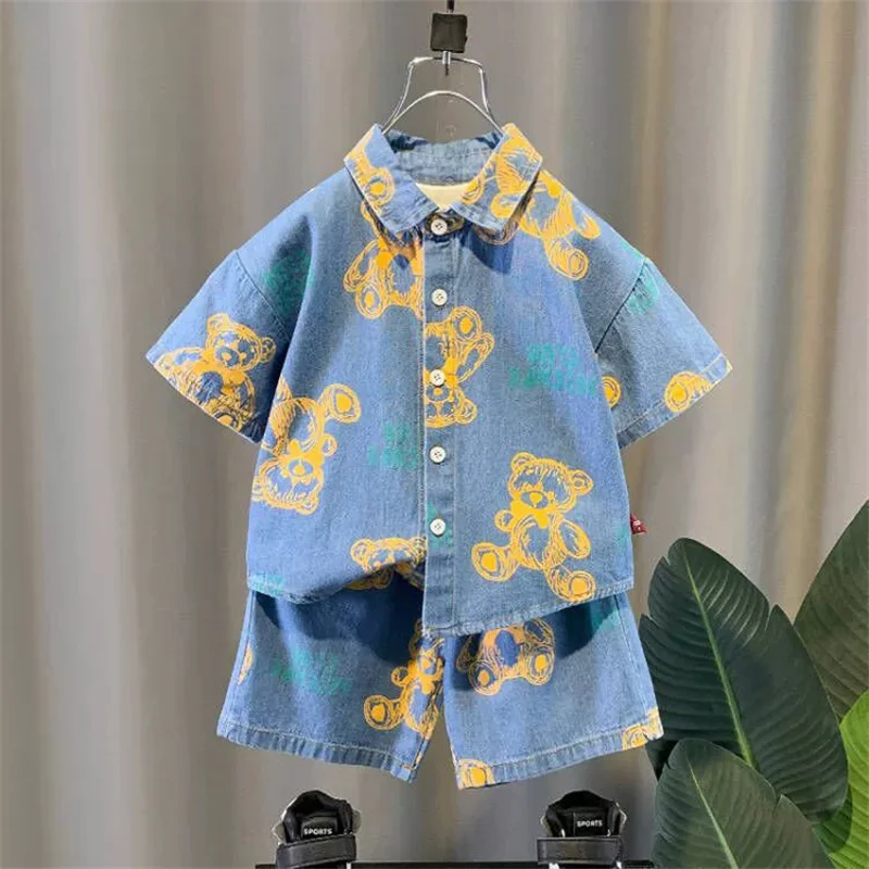 Conjunto vaquero infantil: camisa manga corta y pantalón corto