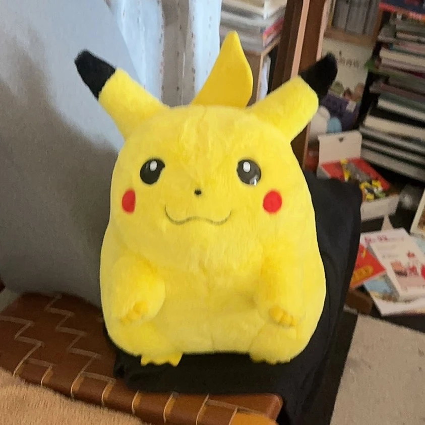 Peluche Pikachu suave y esponjoso, regalo de cumpleaños - imagen 2