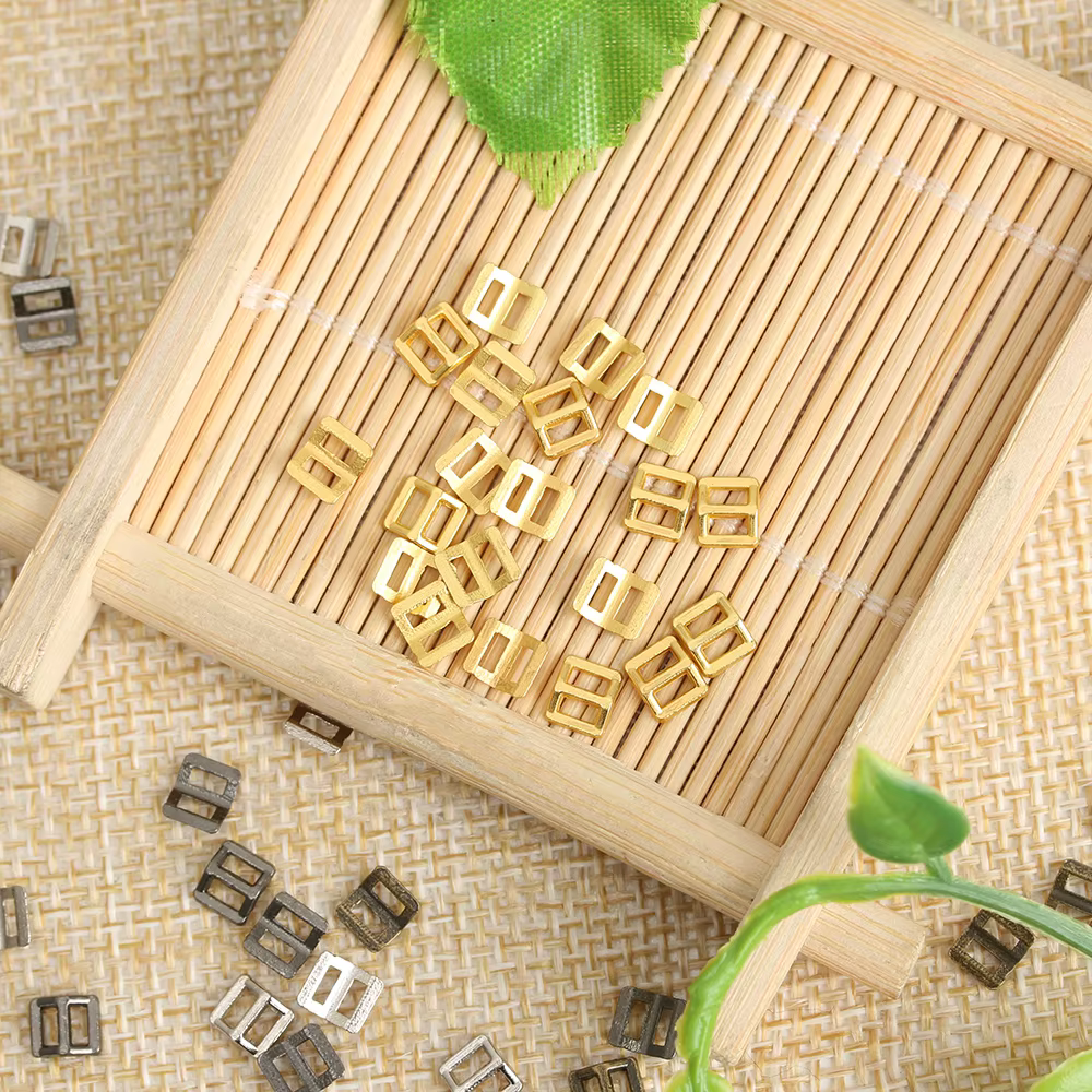 Hebillas mini para muñecas – Accesorios de costura - imagen 5