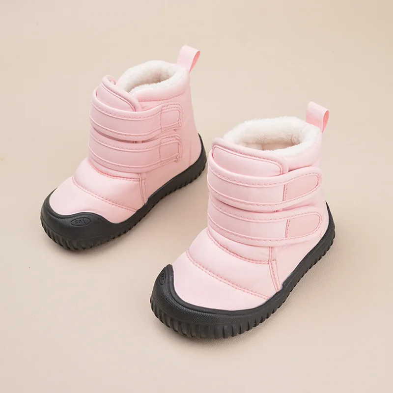Botas con sujeción para caminar con confianza
