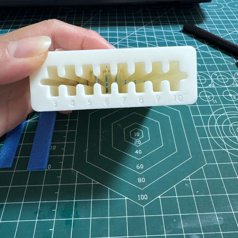 Cortador de esponja angular para Tamiya Mini 4WD - imagen 2