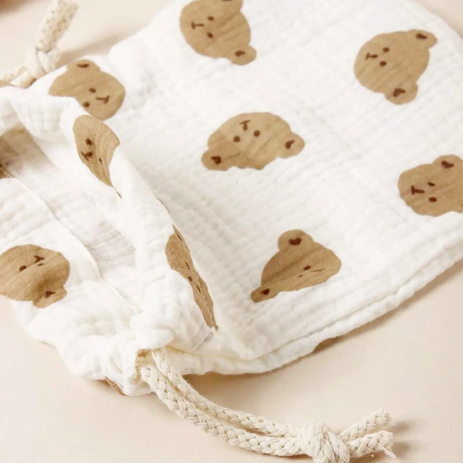 Bolsa de pañales de muselina de algodón doble con cordón y estampado - imagen 2