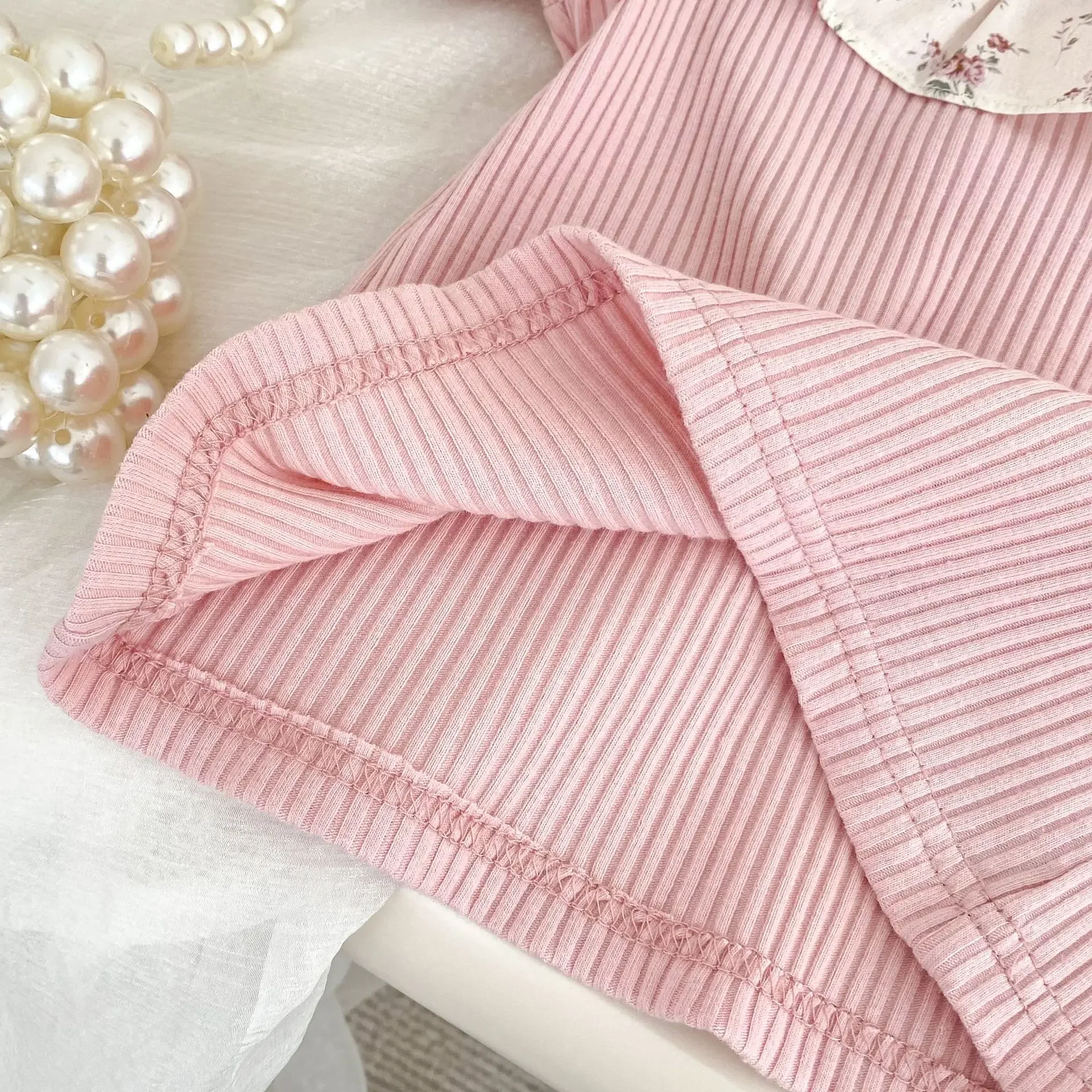 Conjunto verano bebé: camiseta sin mangas con lazo y bombachos cortos - imagen 4