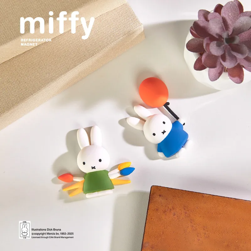 Imán de nevera Miffy con diseño de globo, figura coleccionable
