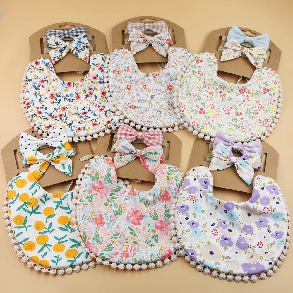 Baberos bandana antibacterianos de algodon con flores para bebe