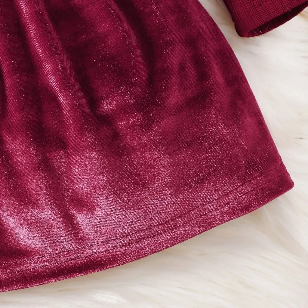 Vestido princesa para niña en terciopelo rojo con lazo - imagen 3