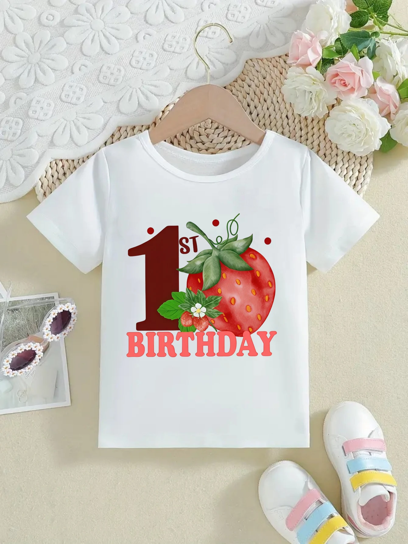 Camiseta niña Lucky Clover con estampado corazón rosa - imagen 3