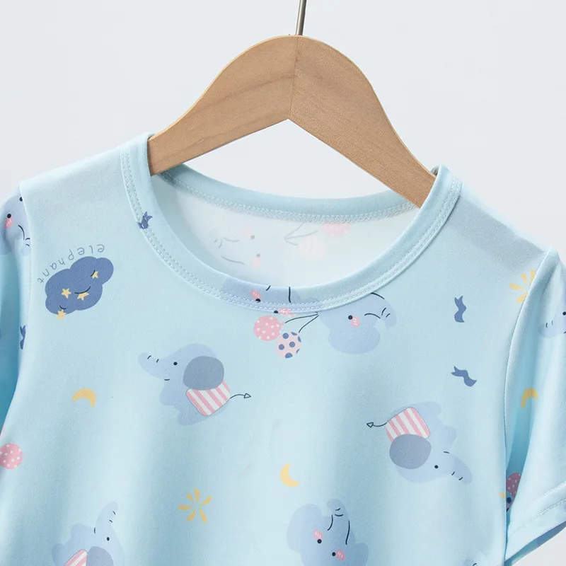 Pijama de verano infantil con pantalón corto y dibujos - imagen 2