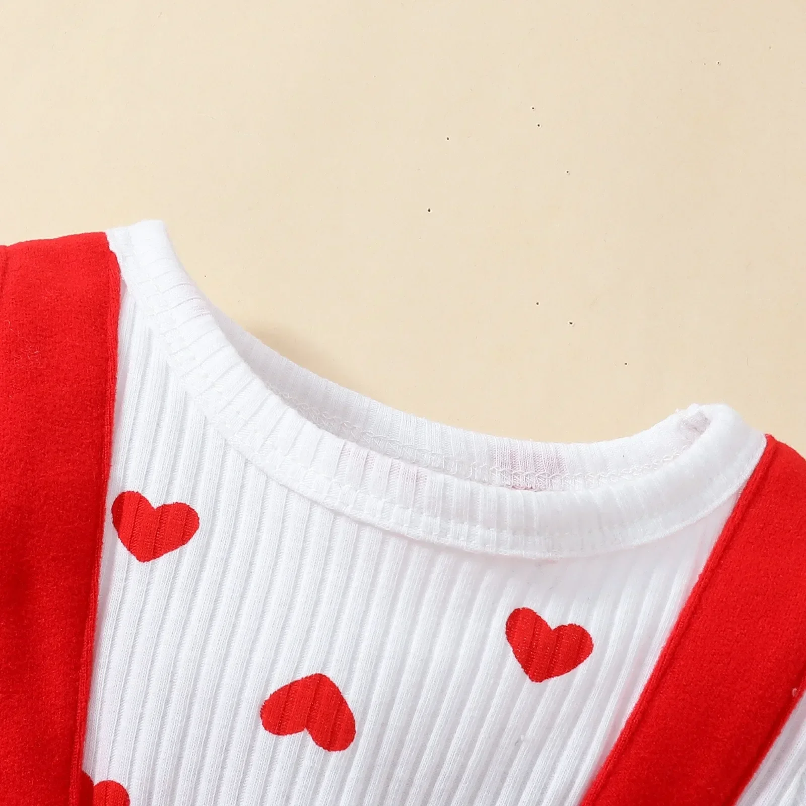 Conjunto infantil para niñas: body, pelele y vestidos bordados - imagen 5