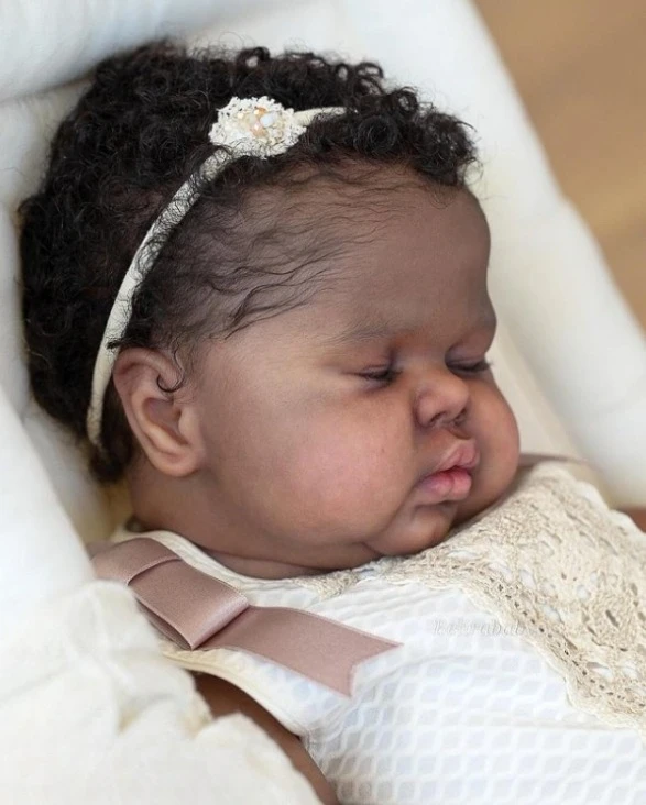 Muñeca reborn NPK sin terminar con cuerpo de tela blanda