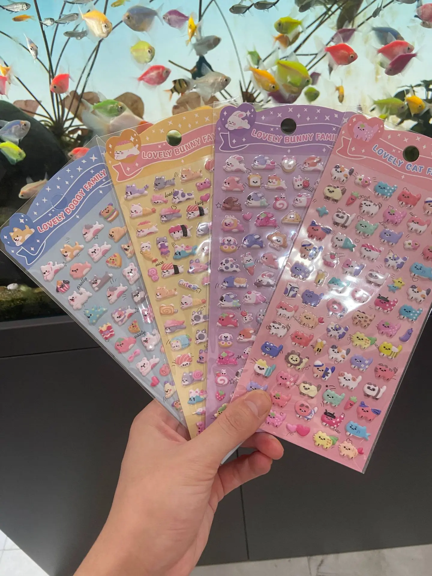 Pack de stickers con diferentes animales para mezclar y combinar