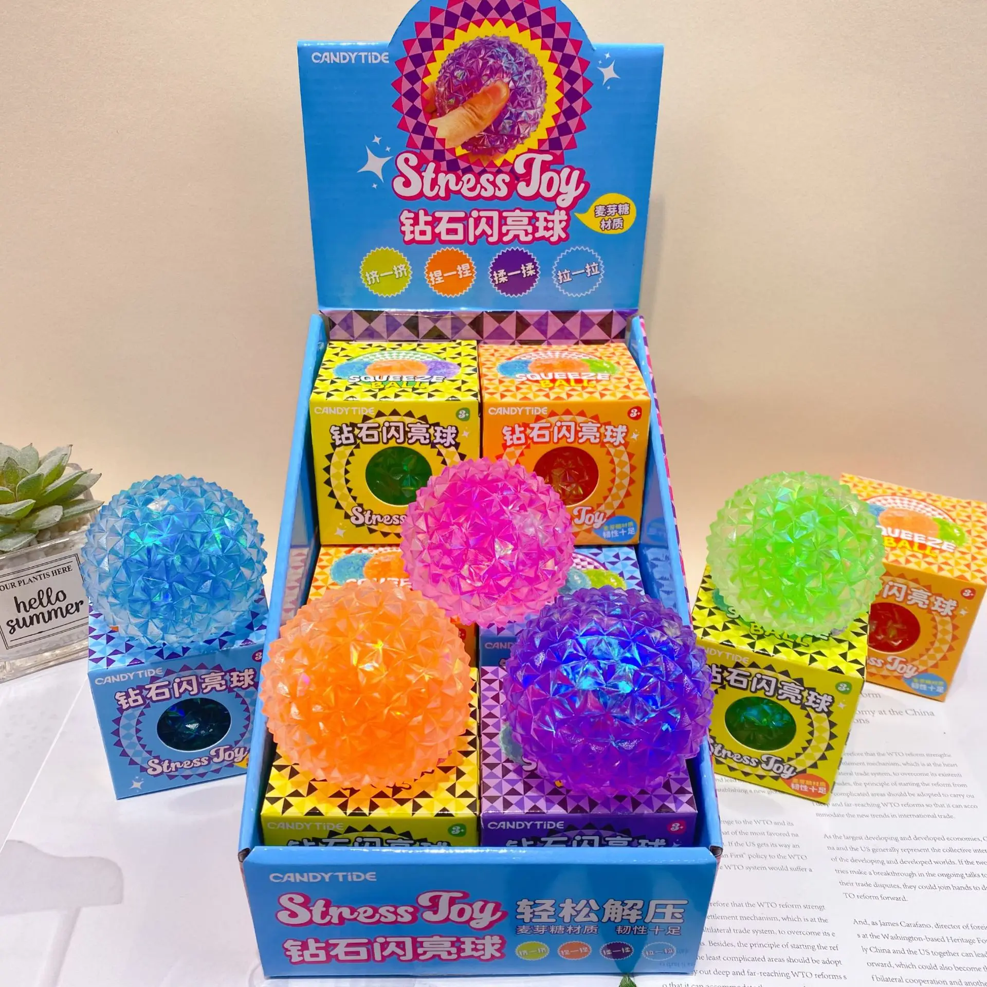 Bola antiestrés brillante en forma de diamante relajante para niños - imagen 4