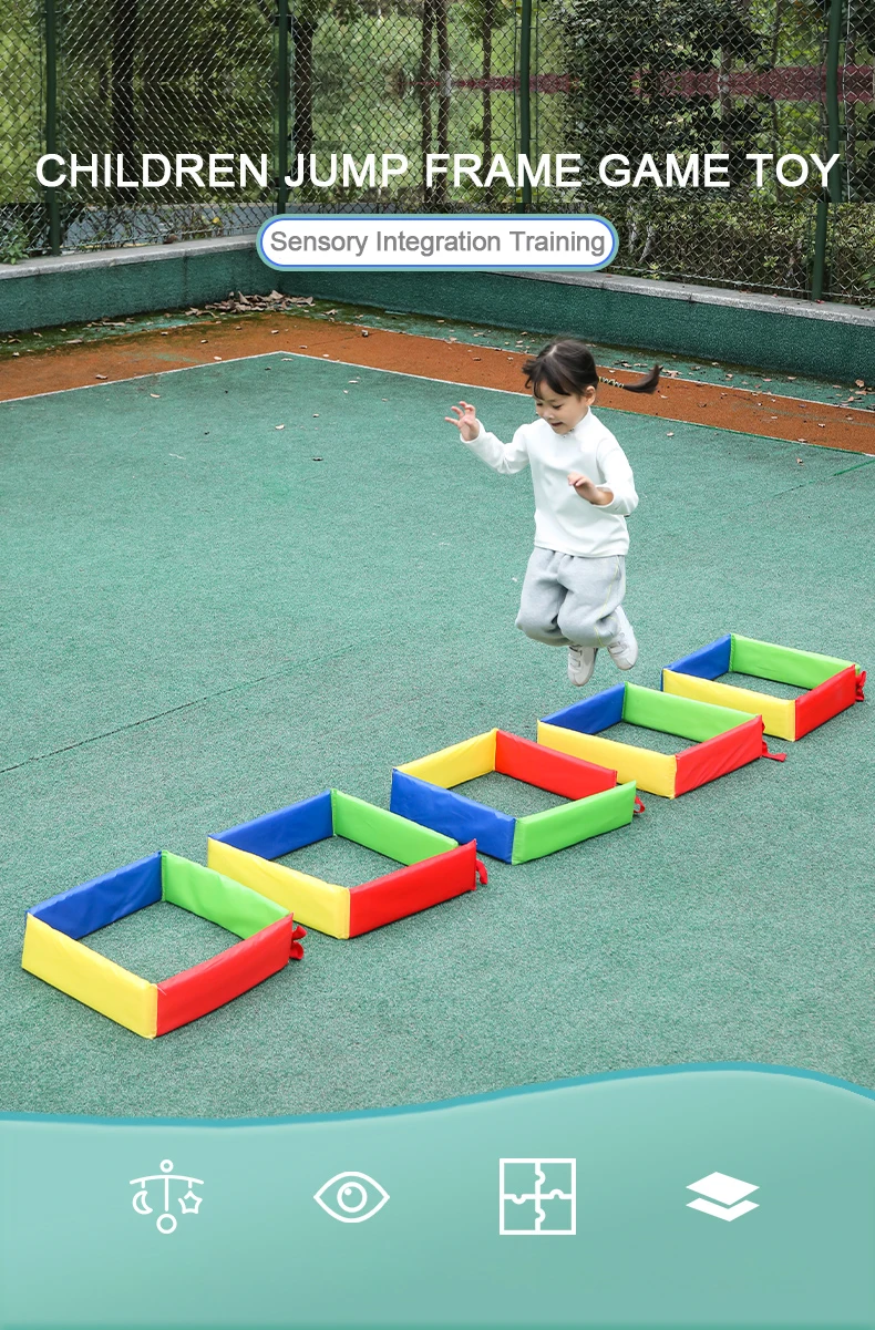 Marco de salto infantil con múltiples juegos de integración sensorial