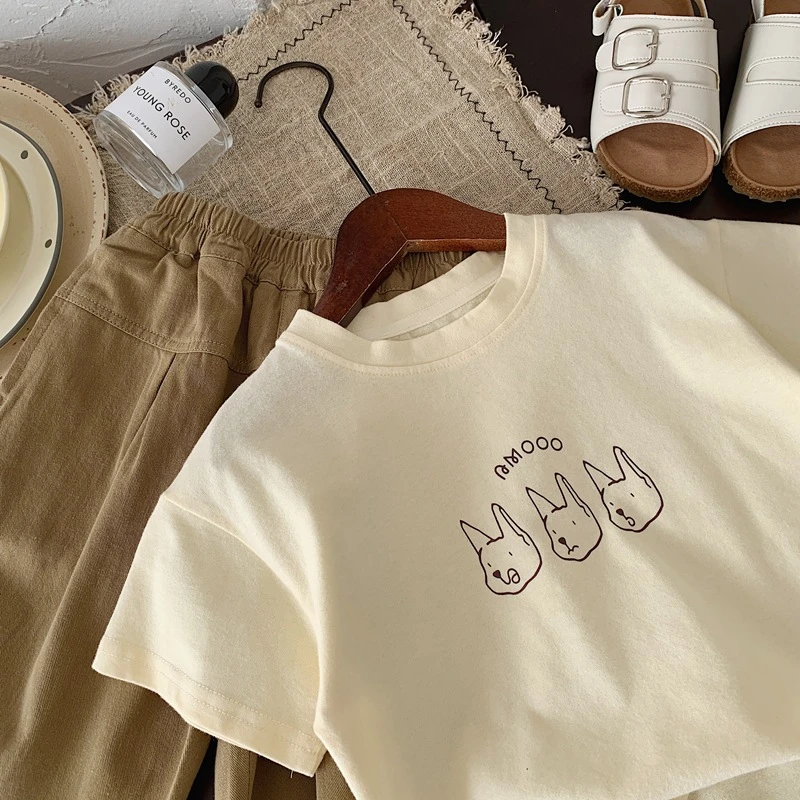 Camiseta infantil manga corta para uso diario