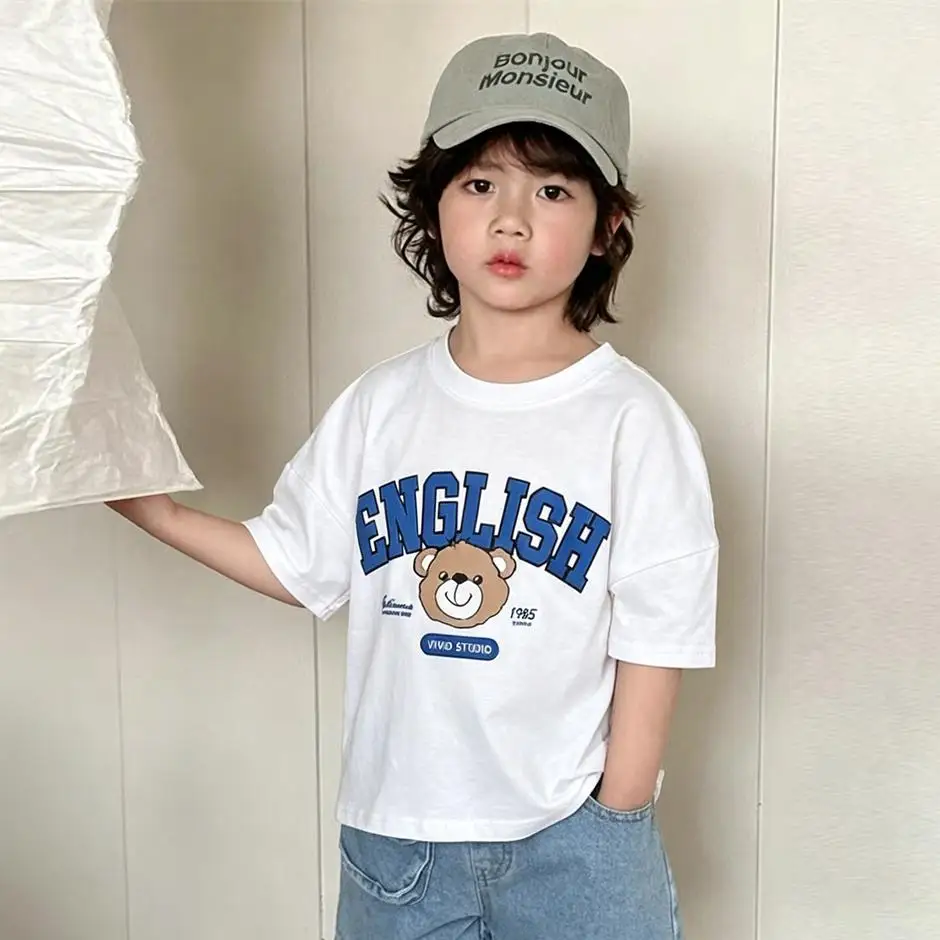 Camiseta de manga corta con osito y estampado infantil