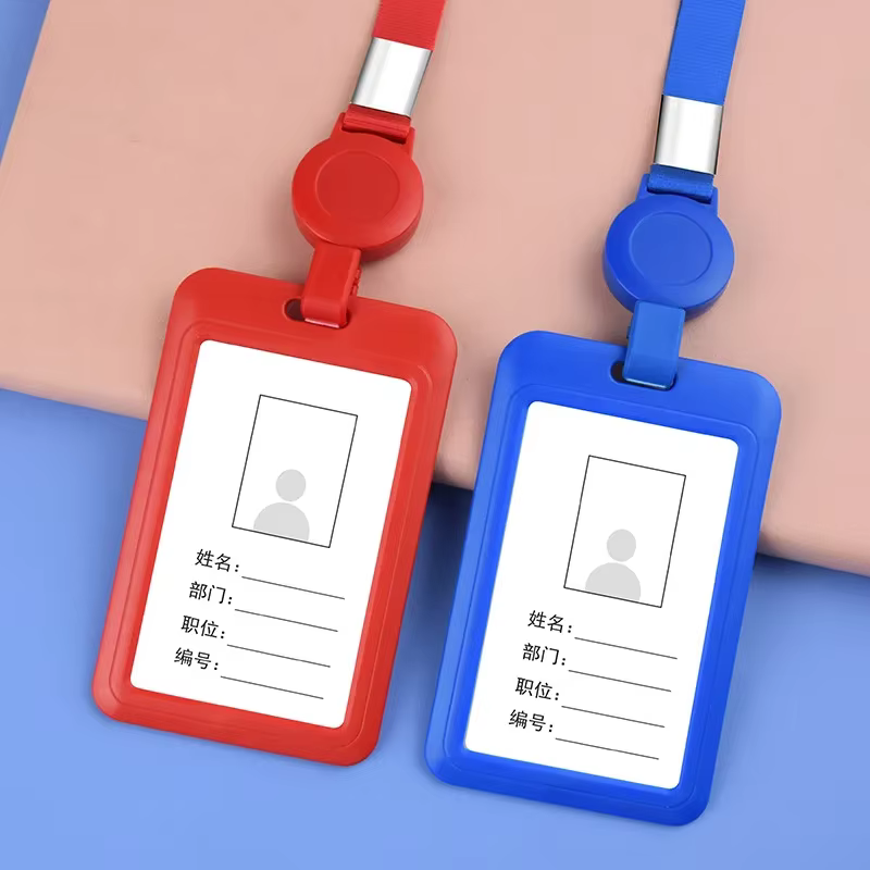 Portatarjetas infantil con cordón retráctil – Identificación para niño - imagen 2