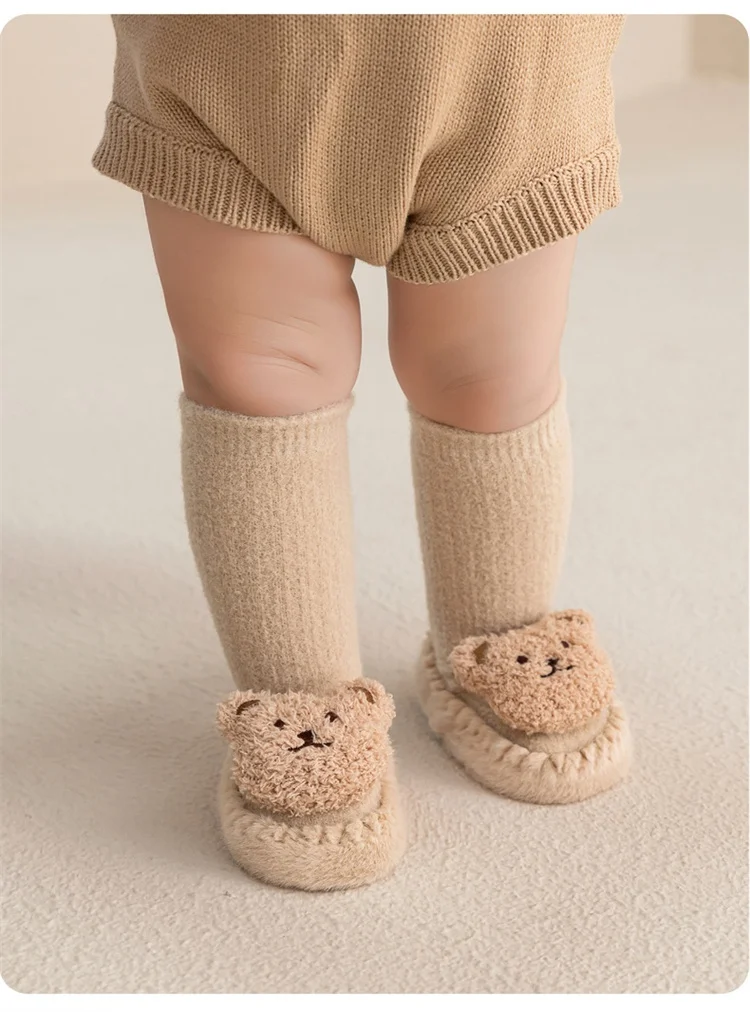 Zapatos y calcetines en uso