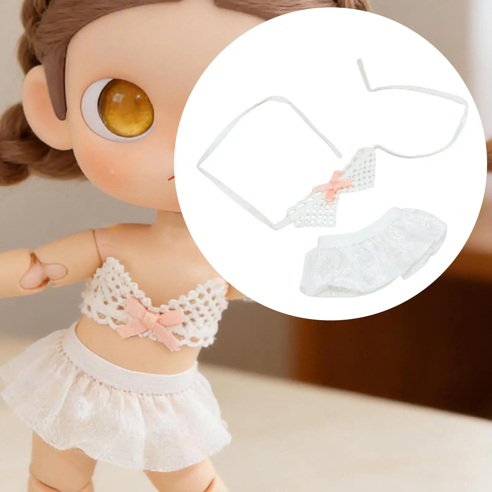 Detalle del diseño de bañador para muñeca BJD