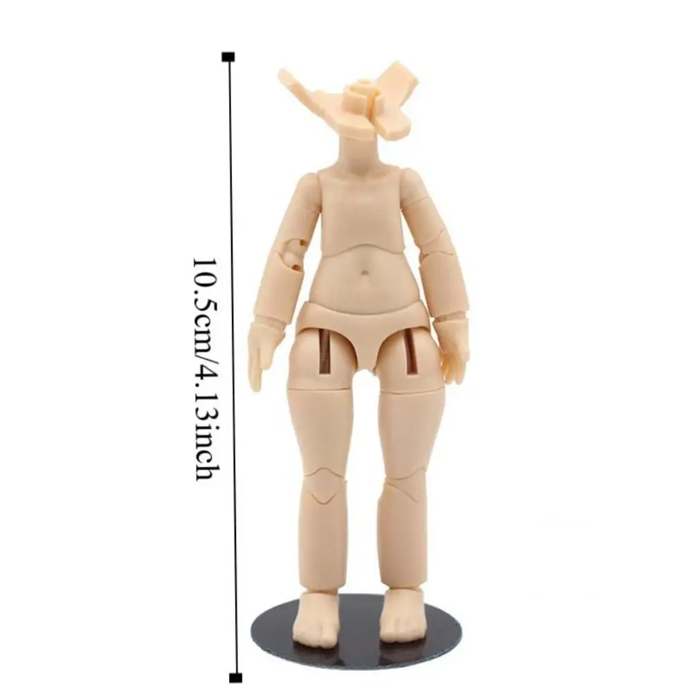 Vista del cuerpo de muñeca articulada para vestir