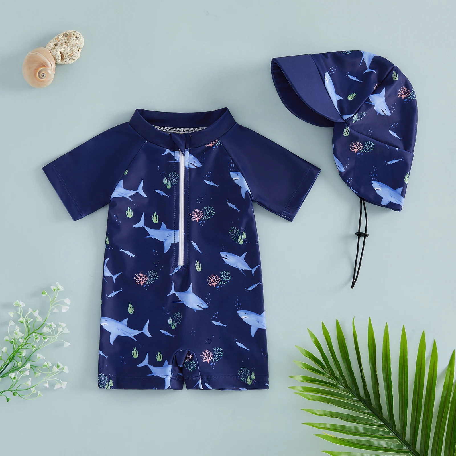 Traje de baño infantil con protección solar y estampado tropical - imagen 5