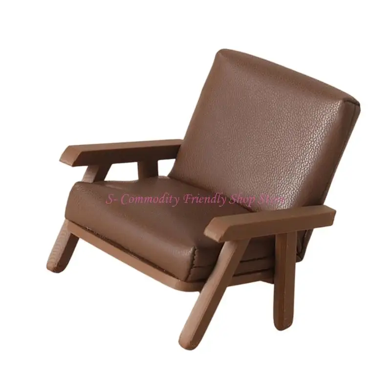 Sillón en miniatura para casa de muñecas con respaldo y cojín