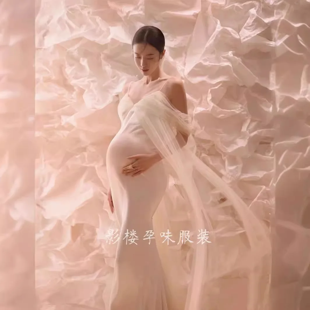 Vestido de maternidad maxi con cuello en V y encaje suave elástico - imagen 2