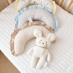 Almohada de algodón nórdico antideslizante con volantes para bebé