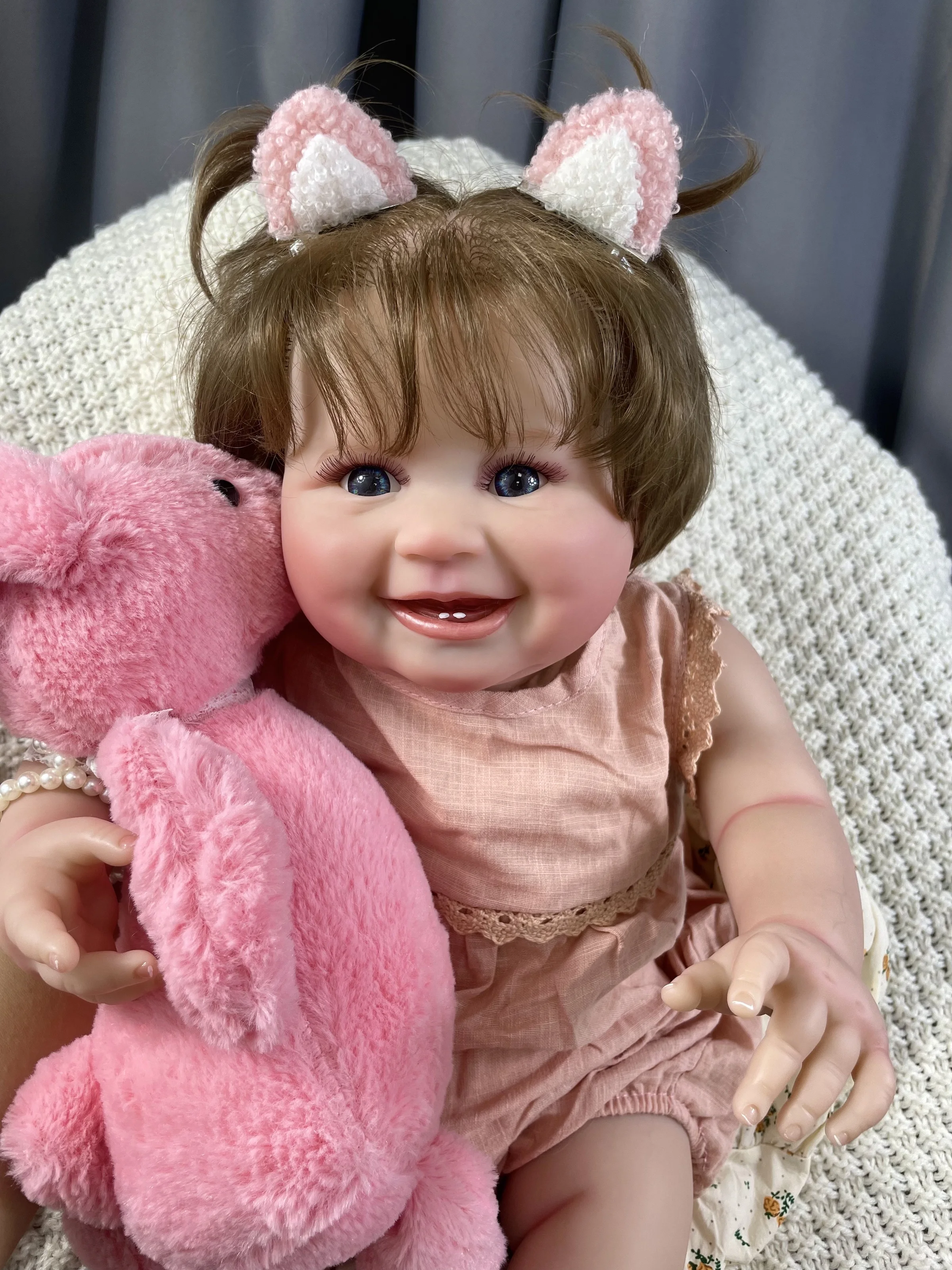 Muñeca reborn Juliana con pelo enraizado y piel realista - imagen 5